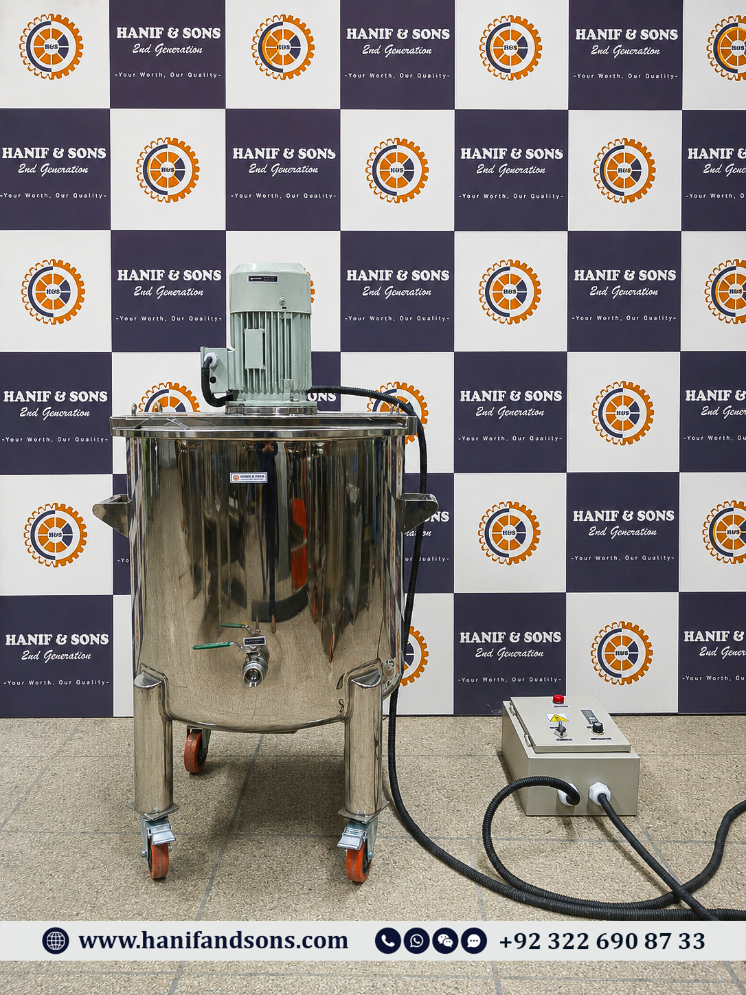 Tank With Overhead Disperser Mixer